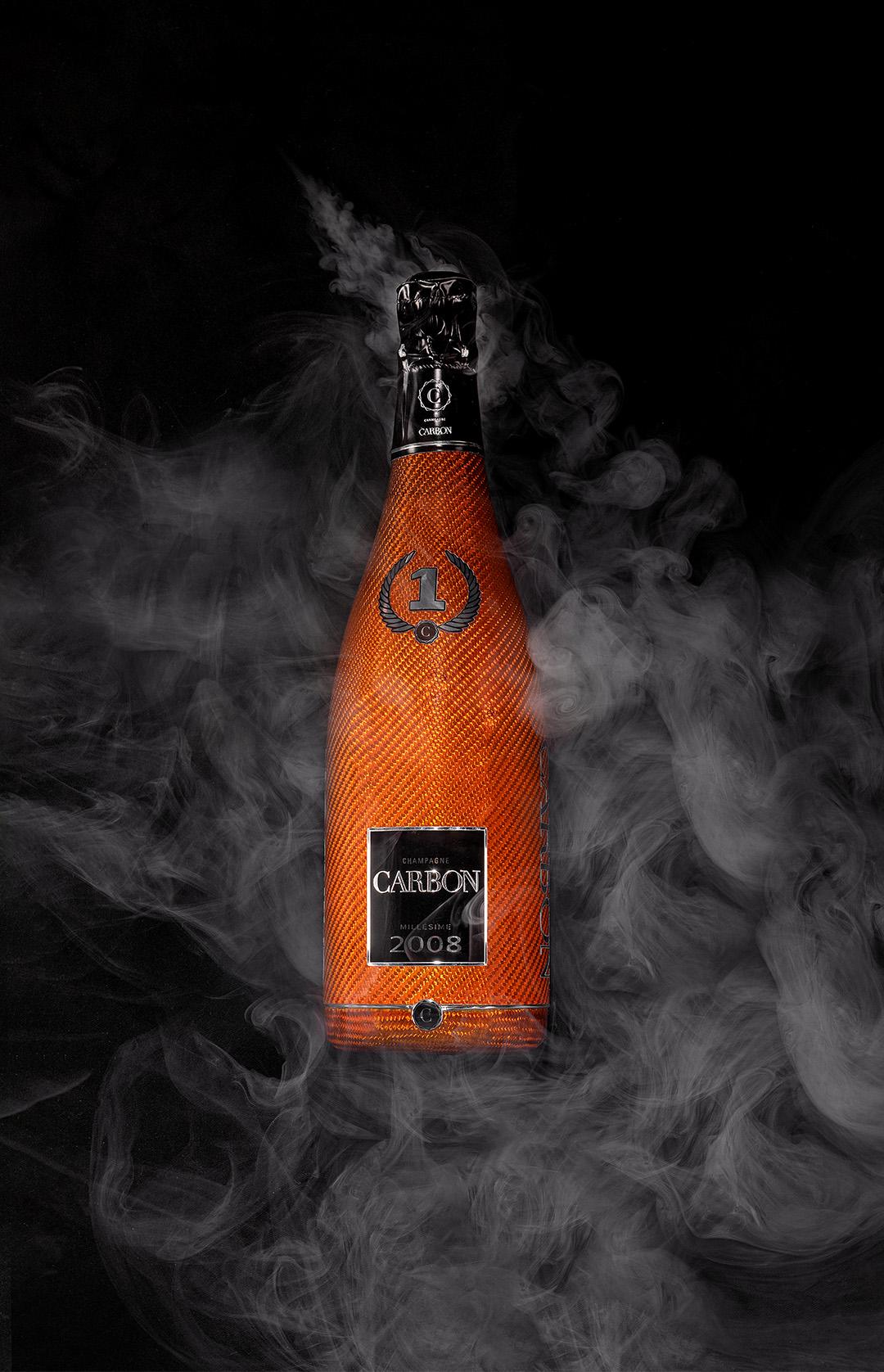 Carbon Champagner Orange Flasche mit Rauch